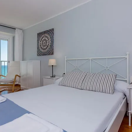 Apartment Homeholidaysrentals Etoile *